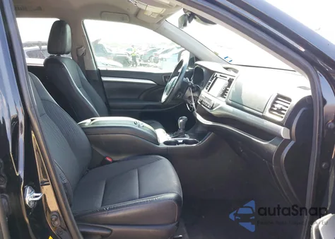 2018 Toyota Highlander Le Plus из США, поврежденный, VIN 5TDZZRFH5JS282679